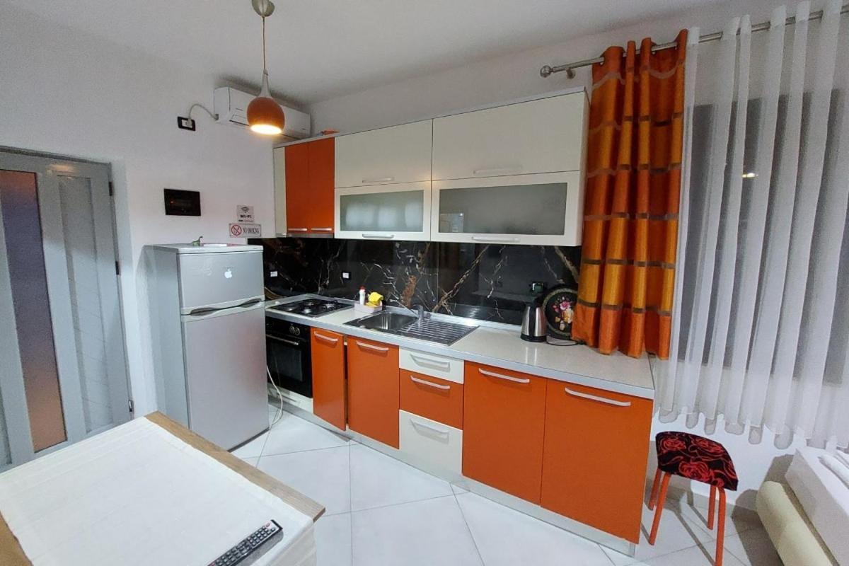 Villa Heljos Apartaments Vlorë Exterior foto